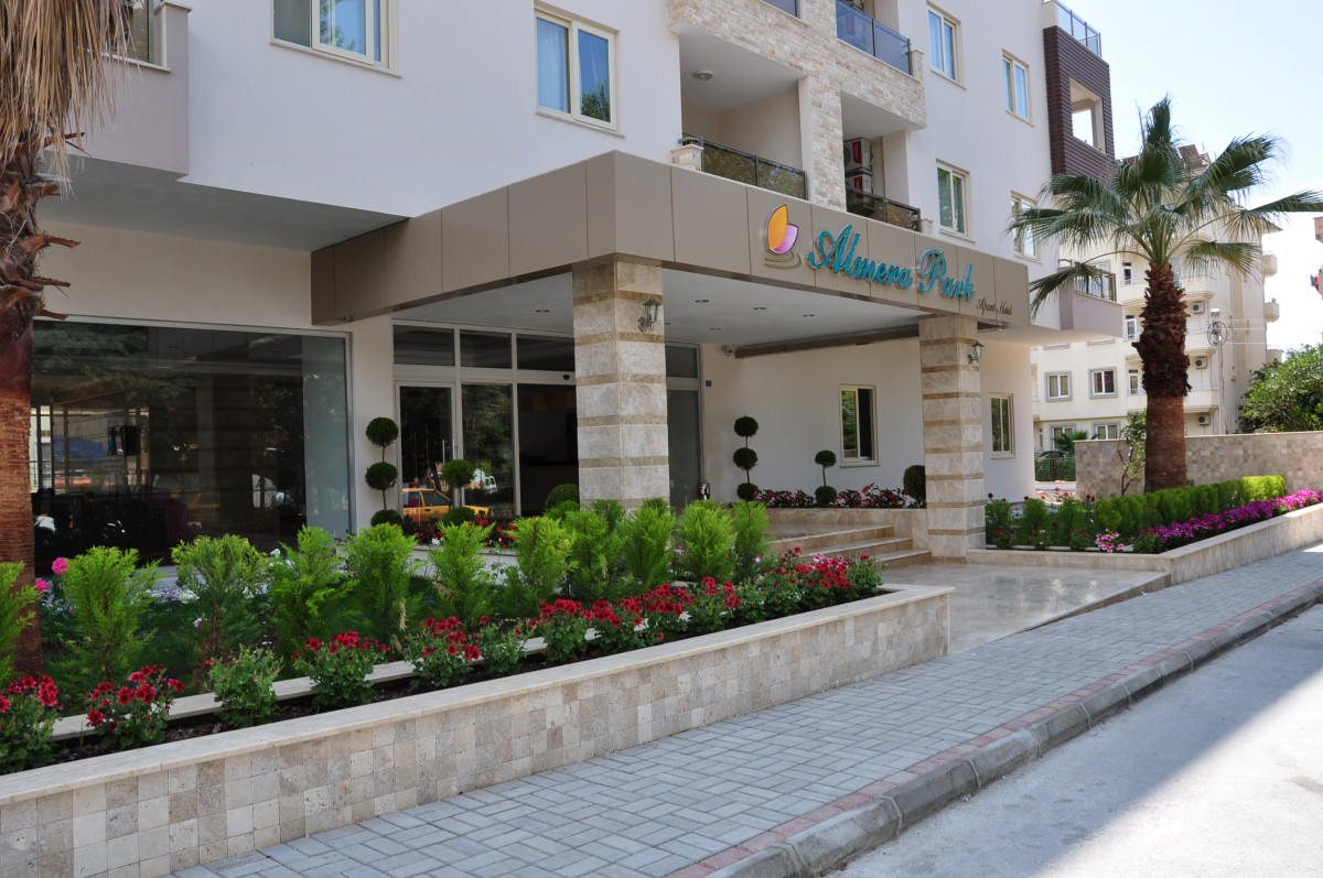 ALMERA PARK APARTMENT