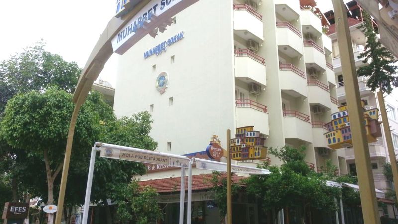 MOLA HOTEL 3*