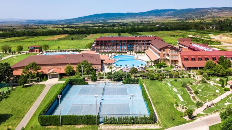 AMBASSADORI KACHRETI GOLF RESORT 4*