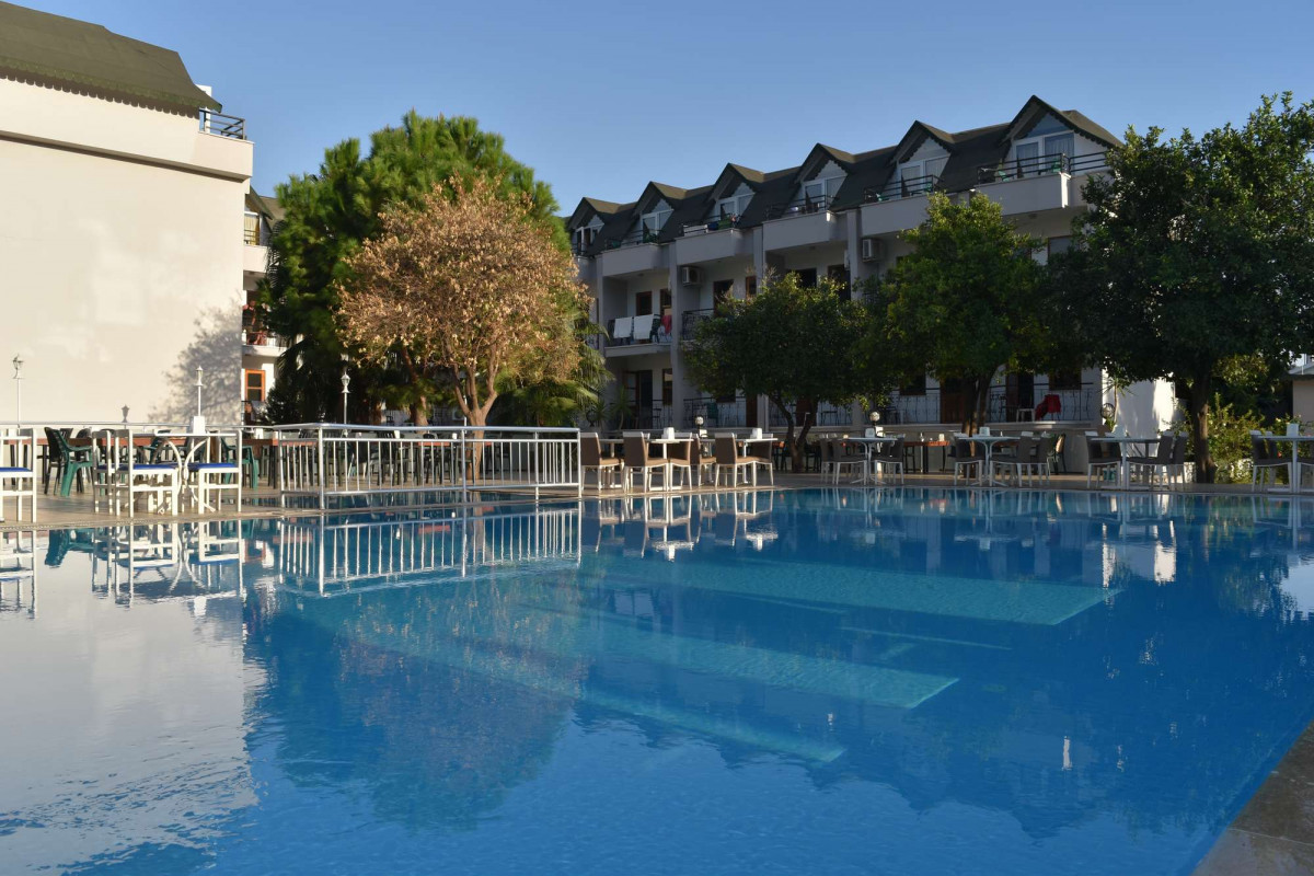 ARES HOTEL KEMER 3*