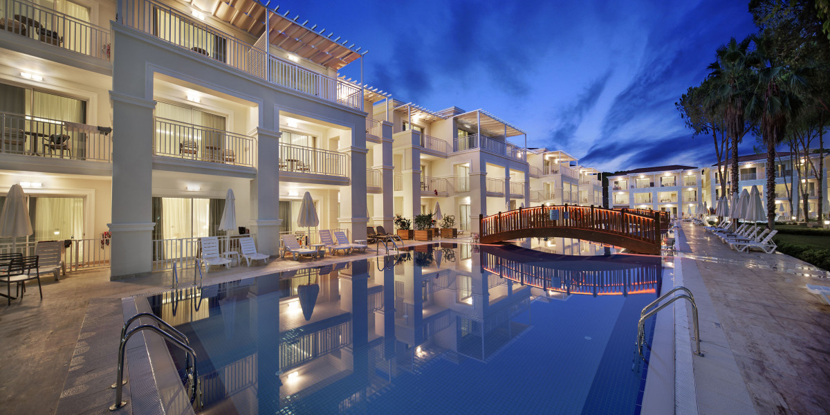 BELLIS DELUXE LAGOON & VILLAS 5*