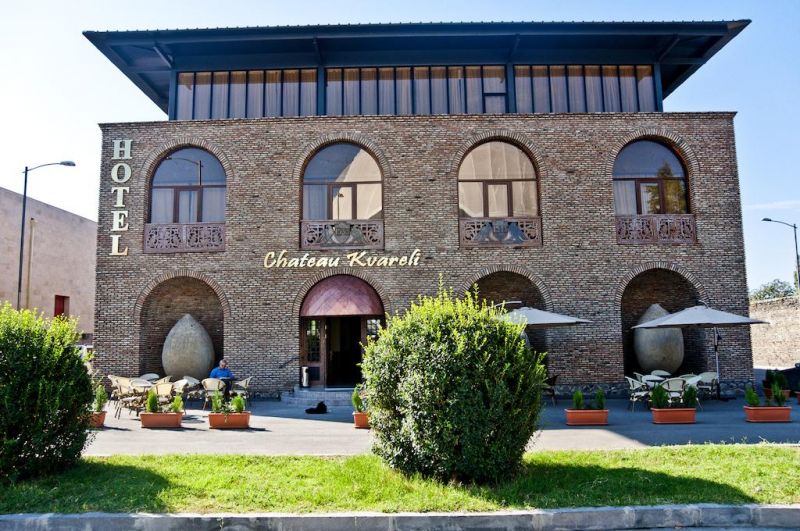 CHATEAU KVARELI 3*