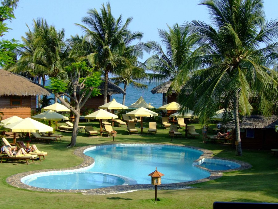 COCO BEACH RESORT 3*