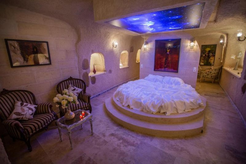 KARLIK CAVE SUITE 5*