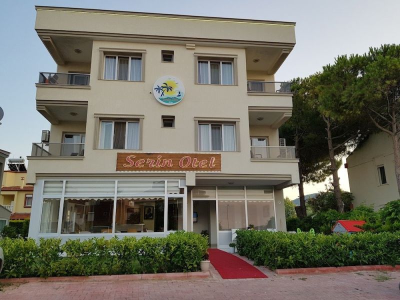 SERIN ALACATI BUTIK OTEL 2*