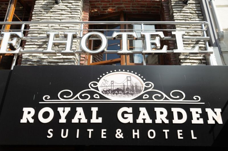 ROYAL GARDEN SUITE HOTEL 2*