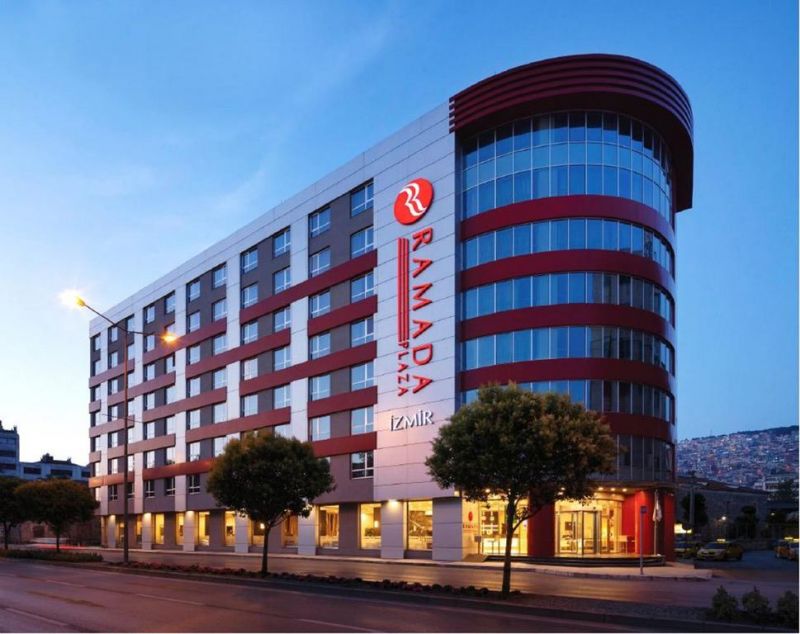 RAMADA PLAZA IZMIR 5*