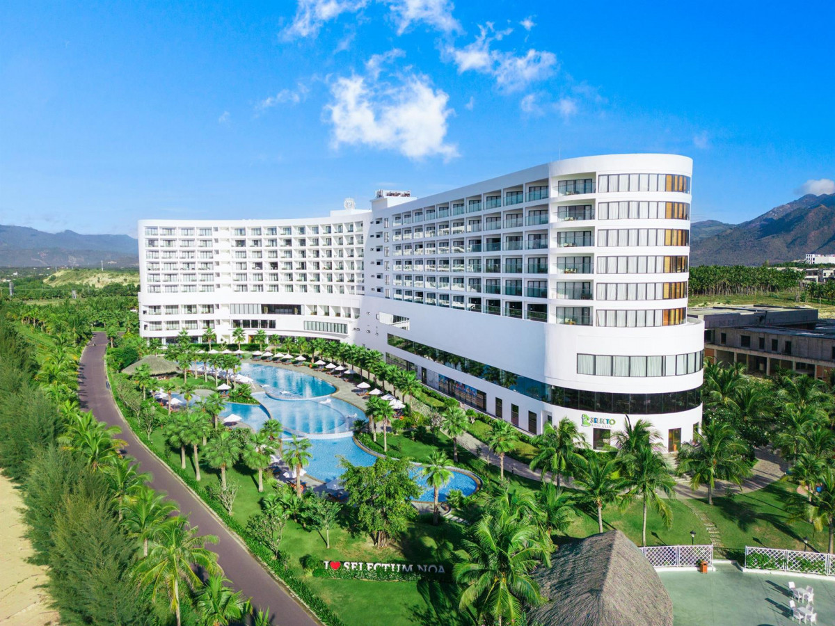 SELECTUM NOA RESORT CAM RANH 5*