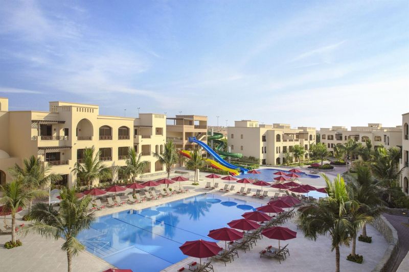 THE VILLAGE AT THE COVE ROTANA RESORT 5*